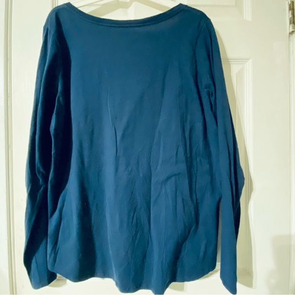 The Nike Tee Women’s long sleeve Blue size XL♦️ - Picture 6 of 6